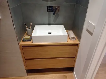 mobile bagno in rovere