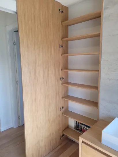 mobile bagno sospeso rovere su misura