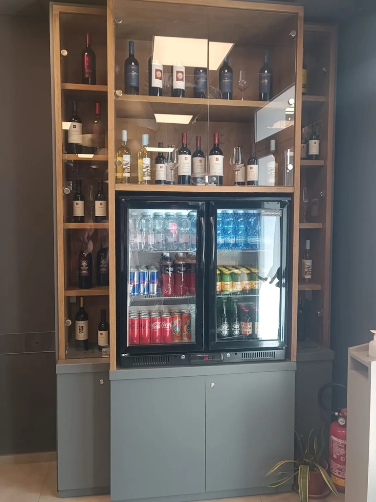 arredi-bar-moderno-cagliari