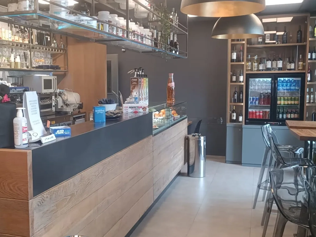 arredi-bar-moderno-cagliari